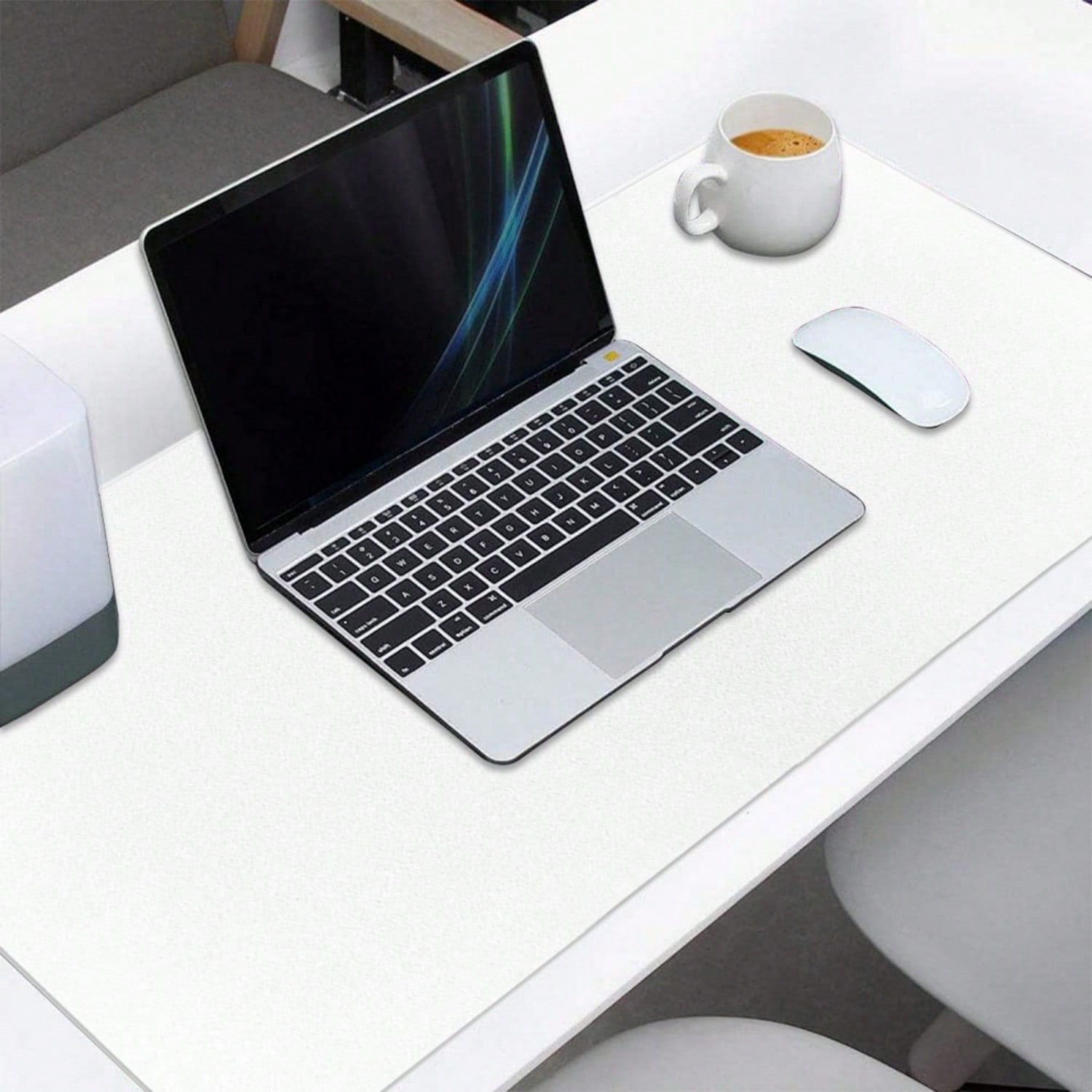 One Large E-Sports Gaming Mous - Tech Inspired Accessories avaliação e preço