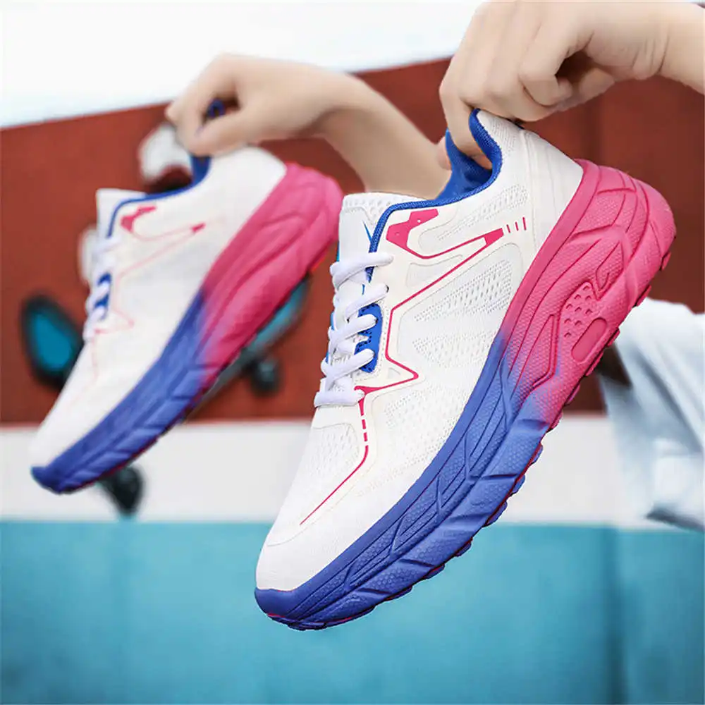 Does Not Slip Size 37 Shoes Si - Trending Tech Accessories avaliação e preço
