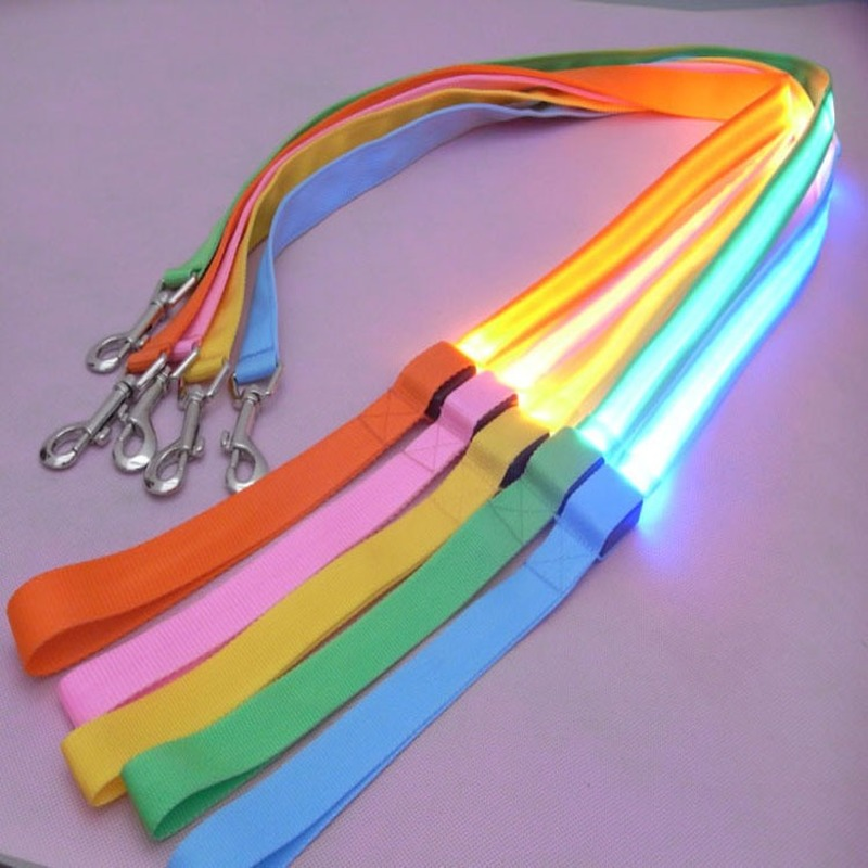 LED Light Up Dog Leash Luminou - Tech Dog Accessories avaliação e preço